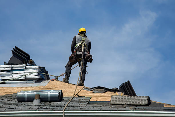 Professional Metal Roofing technician working in Matamoras, PA